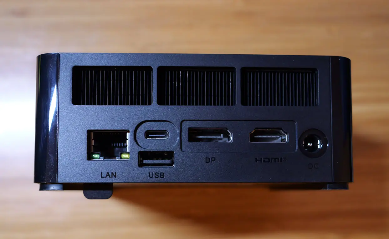 The back of the trigkey s7 pro