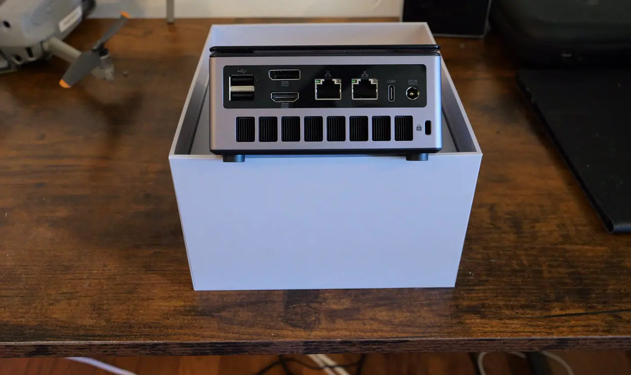 GMKtec NUCBOX M7 Pro Review: Great for Gaming and Home Lab
