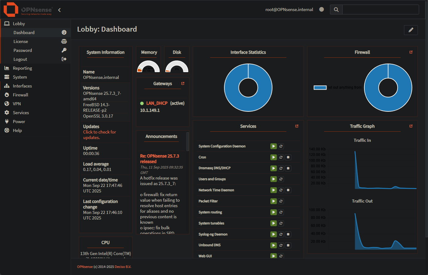 Default opnsense dashboard after installation
