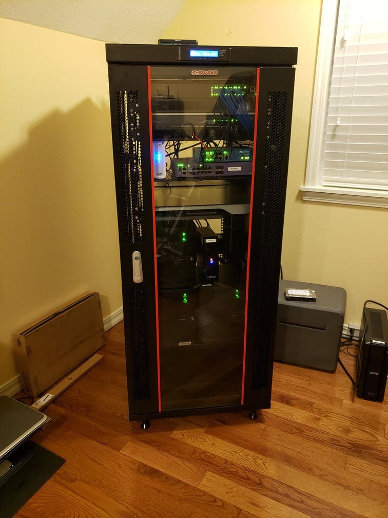 Home-Lab-Rack-upgrade-with-glass-door-closed