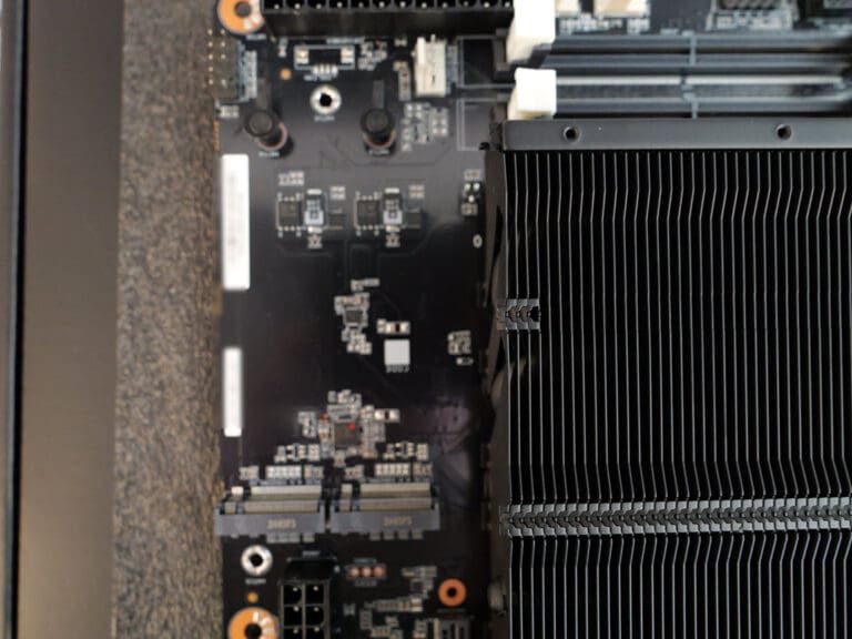 Minisforum BD795i SE Motherboard Review for Home Lab - Virtualization Howto