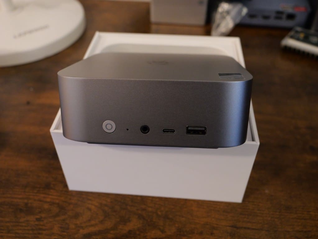 The front of the beelink ser9 max